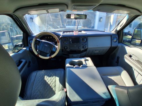 Used 2012 Ford F250 XL image 14