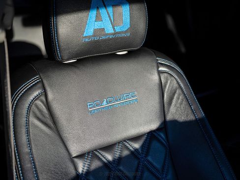 Used 2019 Ford F250 XLT w/ XLT Premium Package image 6