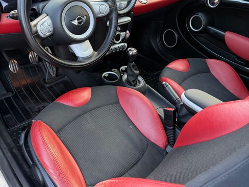 Used 2009 MINI Cooper S image 5