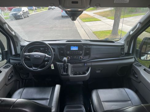Used 2023 Ford Transit 250 Medium Roof AWD w/ Load Area Protection Package image 6