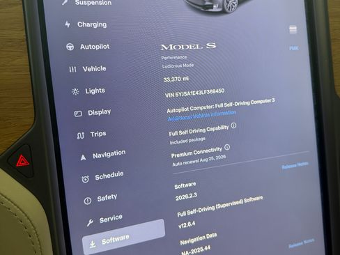 Used 2020 Tesla Model S Performance image 20