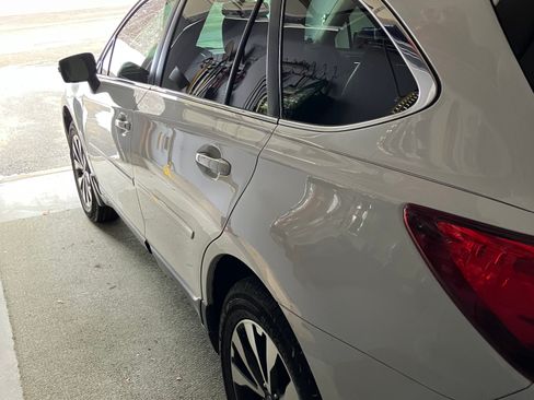 Used 2016 Subaru Outback 2.5i Limited image 14