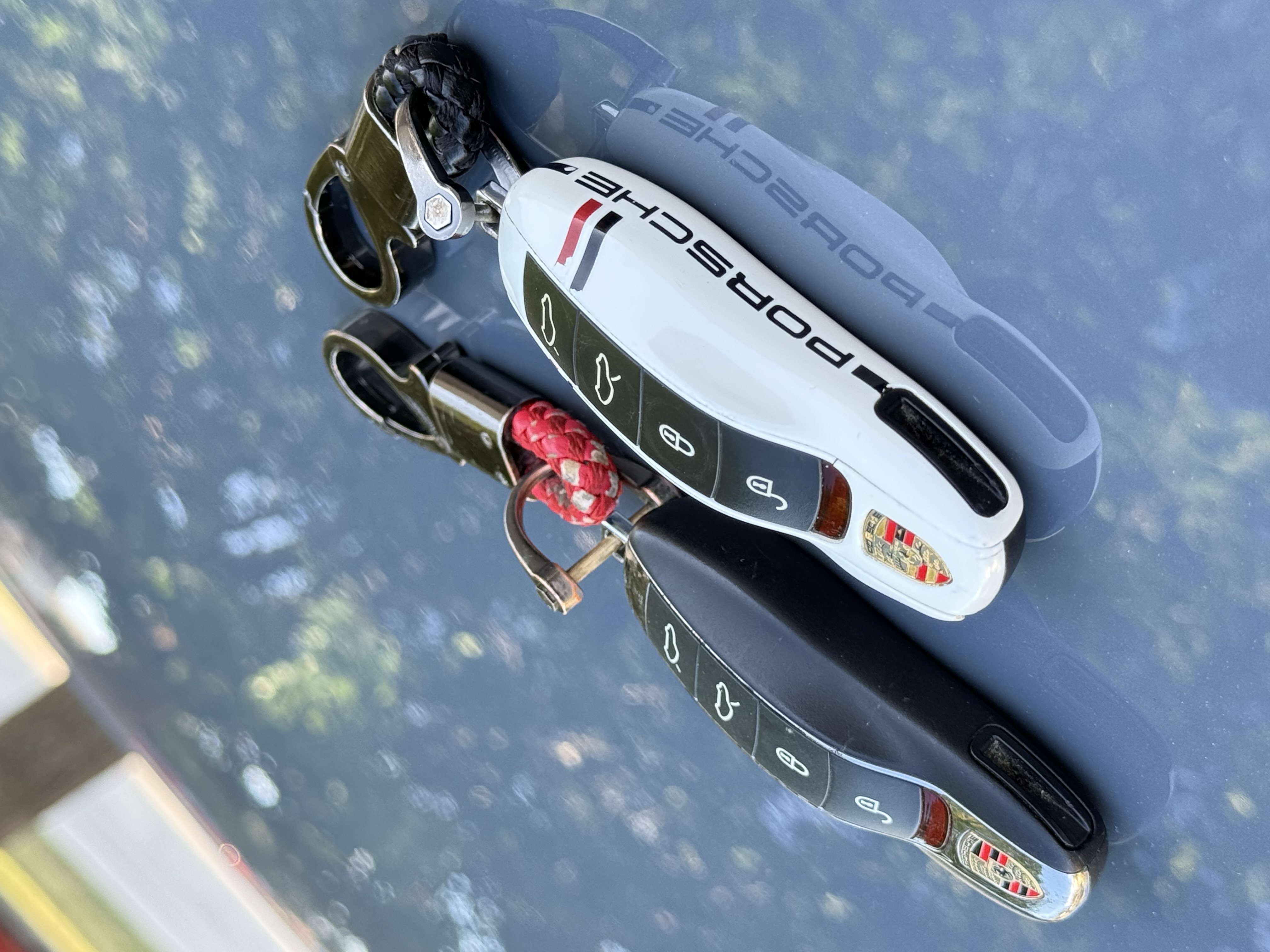 Used 2018 Porsche 718 Cayman RWD image 12
