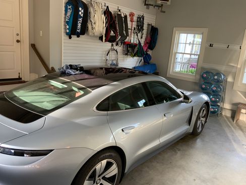 Used 2021 Porsche Taycan 4S image 10