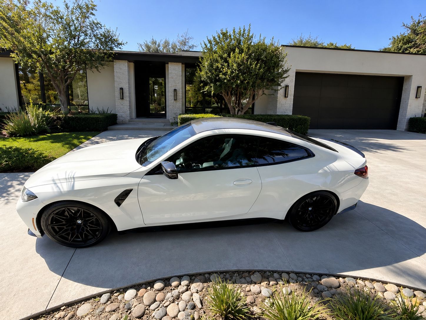 Used 2026 BMW M4 xDrive Competition w/ Executive Package AWD/4WD image 2