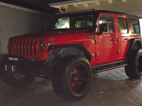 Used 2020 Jeep Wrangler Unlimited Sport S image 8