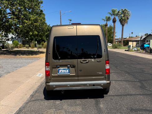 Used 2012 Ford Transit Connect XLT Premium FWD image 5