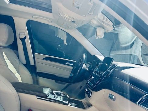 Used 2017 Mercedes-Benz GLE 350 4MATIC image 8