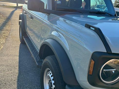 Used 2022 Ford Bronco 4-Door image 6