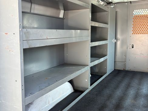 Used 2007 Ford E-250 and Econoline 250 RWD image 23