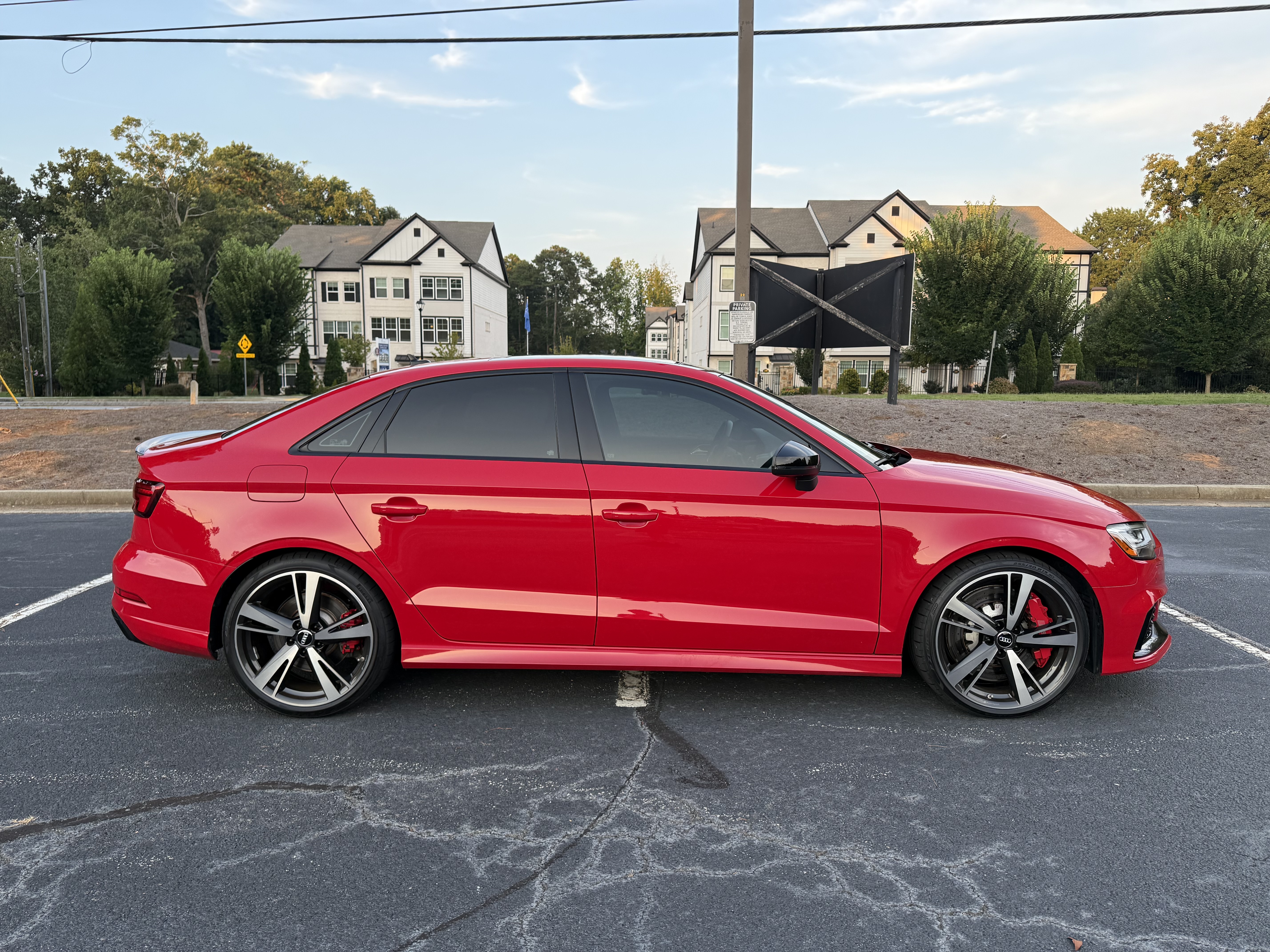 Used 2020 Audi RS 3 w/ Navigation Package AWD/4WD image 5
