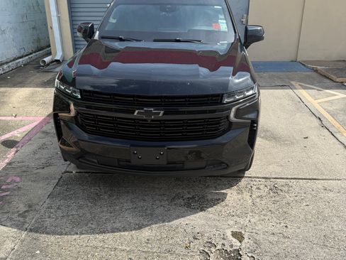 Used 2024 Chevrolet Suburban High Country w/ Max Trailering Package AWD/4WD image 11