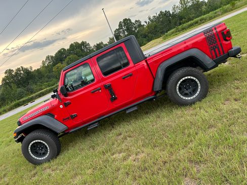 Used 2020 Jeep Gladiator Sport w/ Quick Order Package 24S AWD/4WD image 10