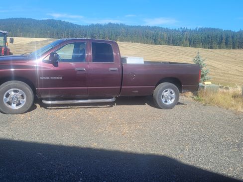 Used 2005 Dodge Ram 2500 Truck SLT w/ Trailer Tow Group image 4