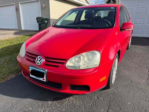 Used 2008 Volkswagen Rabbit 4-Door image 2