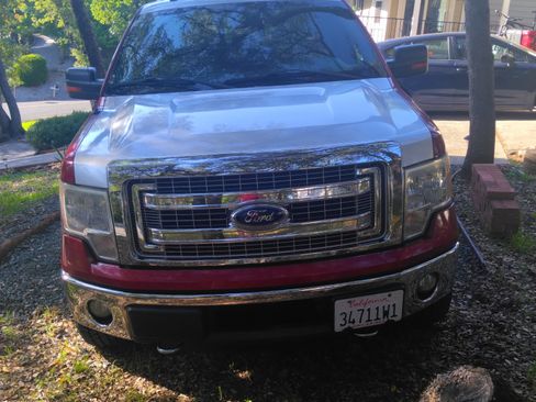 Used 2013 Ford F150 XLT w/ Luxury Equipment Group AWD/4WD image 11