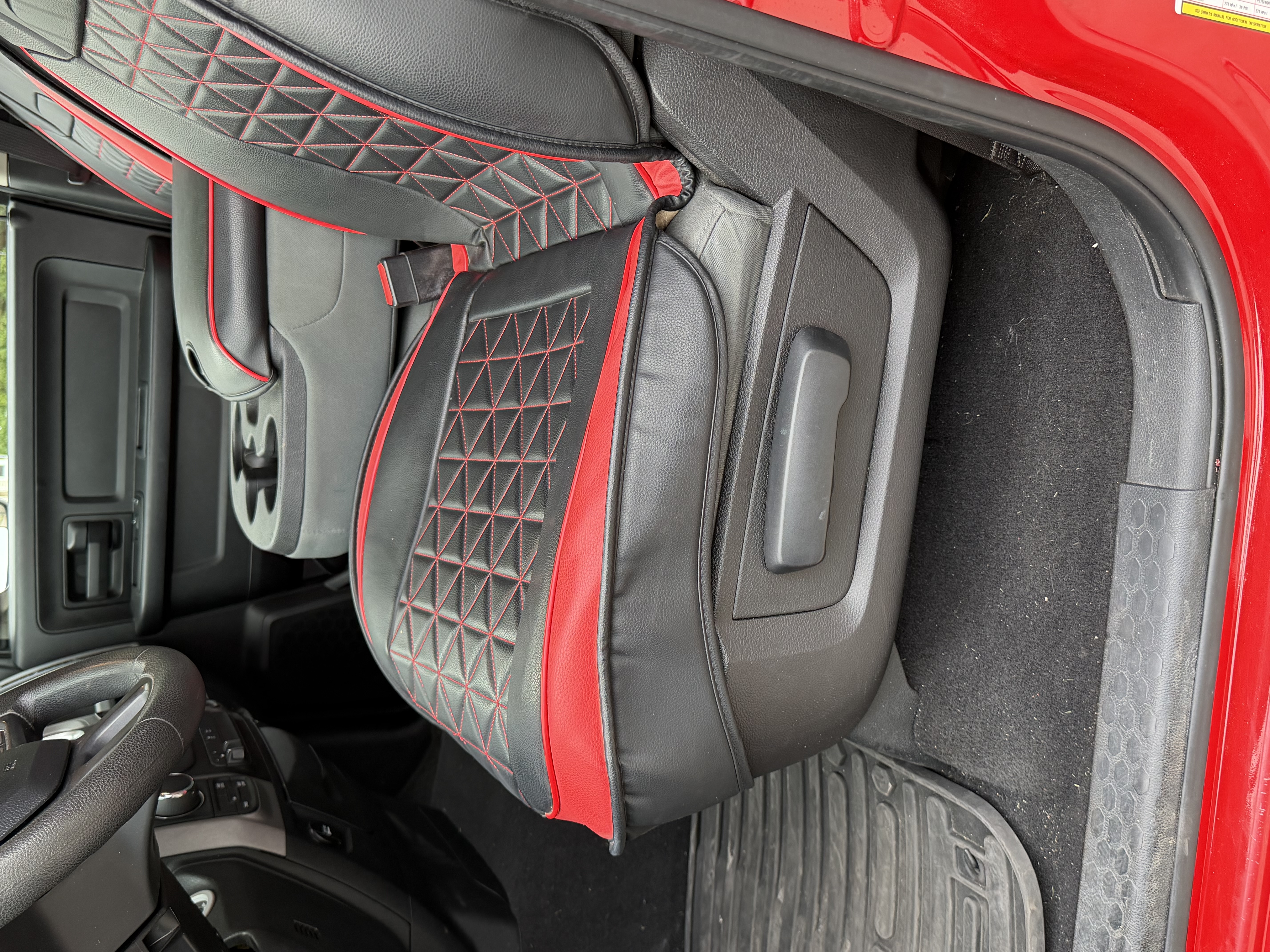 Used 2016 RAM 1500 Express AWD/4WD image 9
