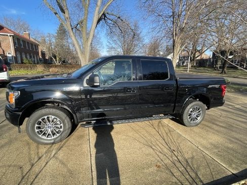 Used 2018 Ford F150 XLT w/ Equipment Group 302A Luxury image 6