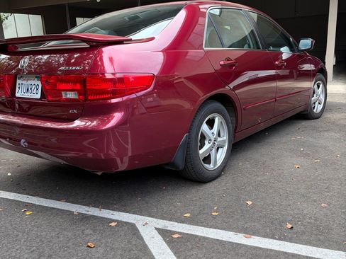 Used 2005 Honda Accord EX image 8