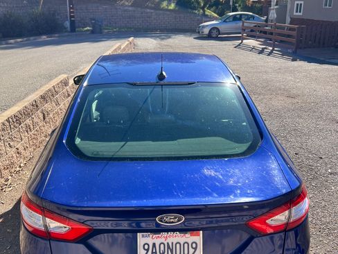 Used 2014 Ford Fusion S image 8