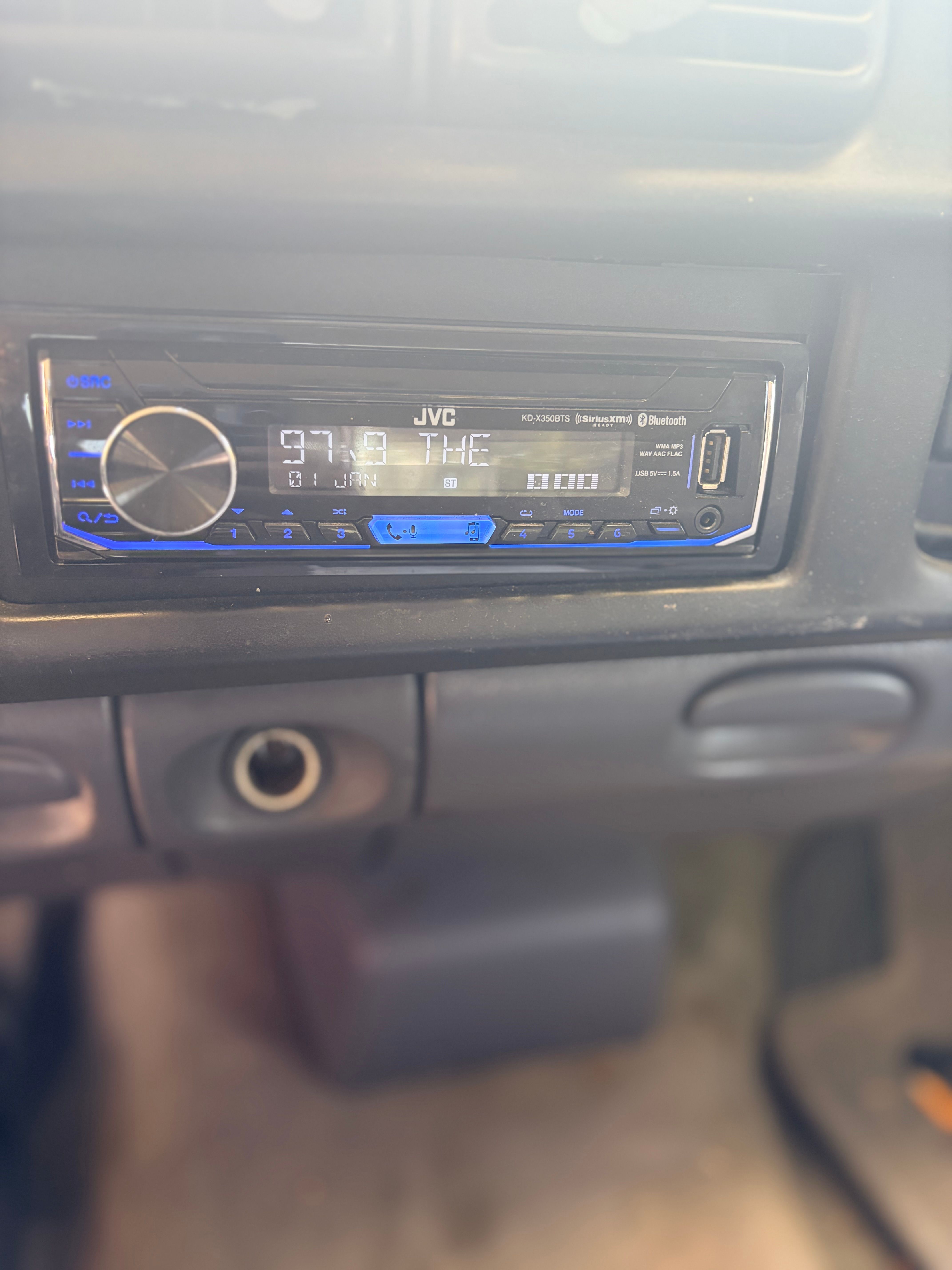 Used 1998 Dodge Ram 1500 Truck 2WD Quad Cab image 6