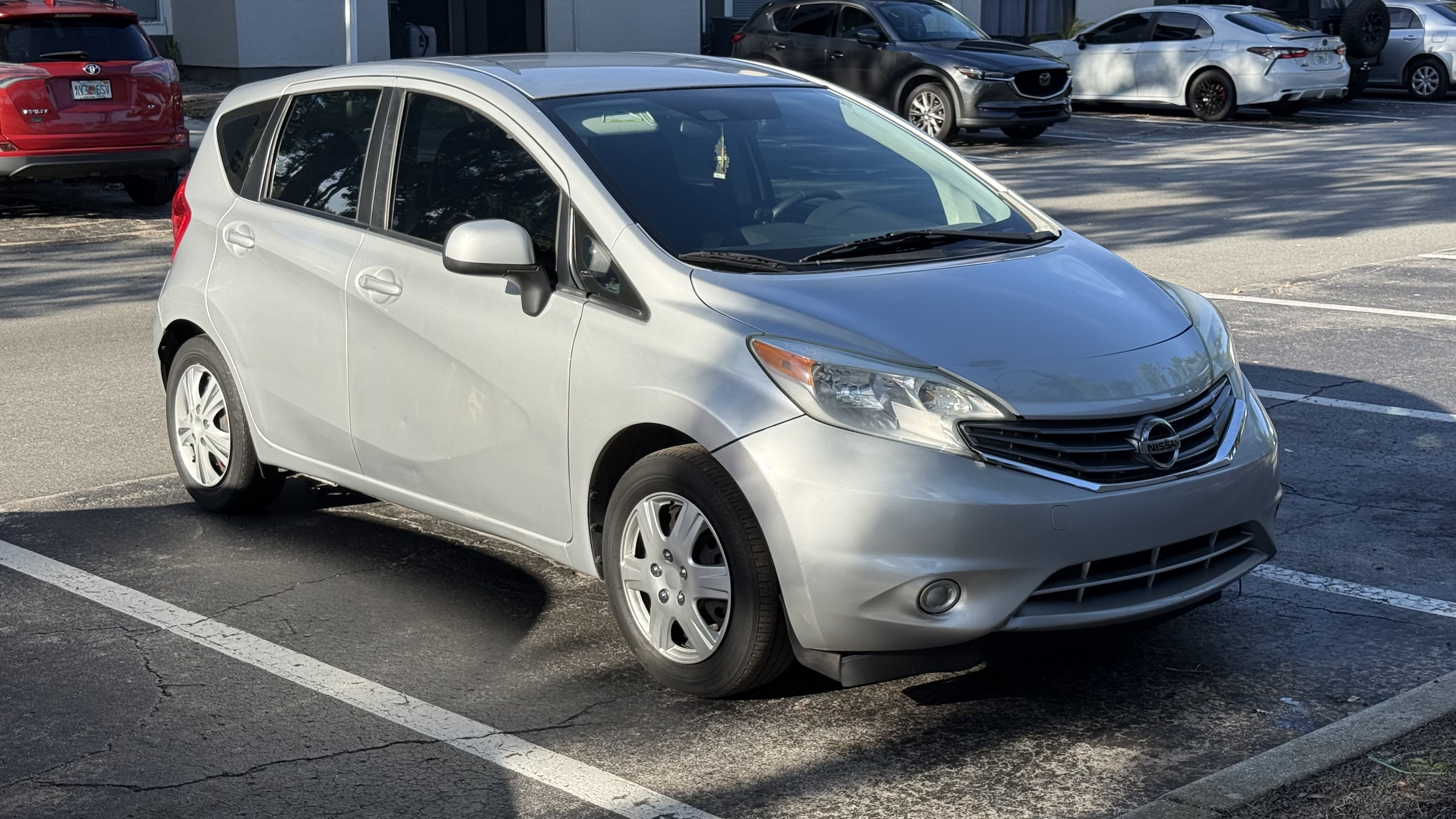 Used 2014 Nissan Versa Note SV FWD image 23
