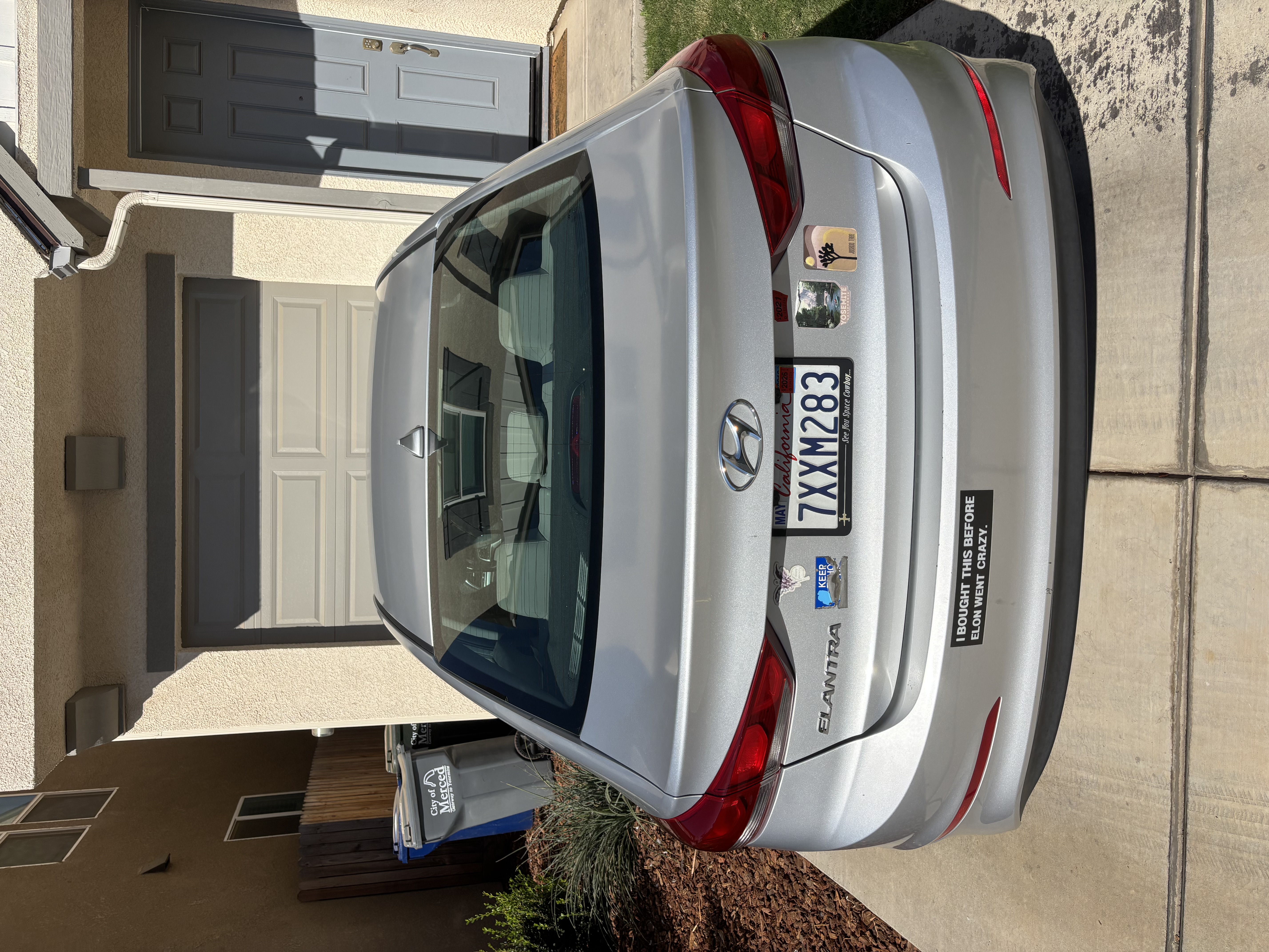 Used 2017 Hyundai Elantra SE FWD image 5