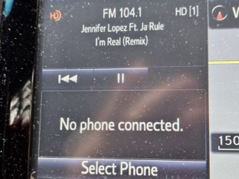 Used 2016 Toyota Camry XLE image 14