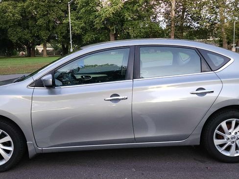 Used 2013 Nissan Sentra S image 13