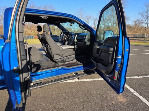 Used 2016 Ford F150 XLT w/ Equipment Group 302A Luxury image 15