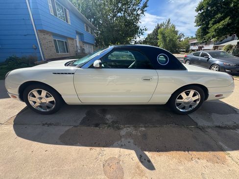Used 2002 Ford Thunderbird RWD image 1