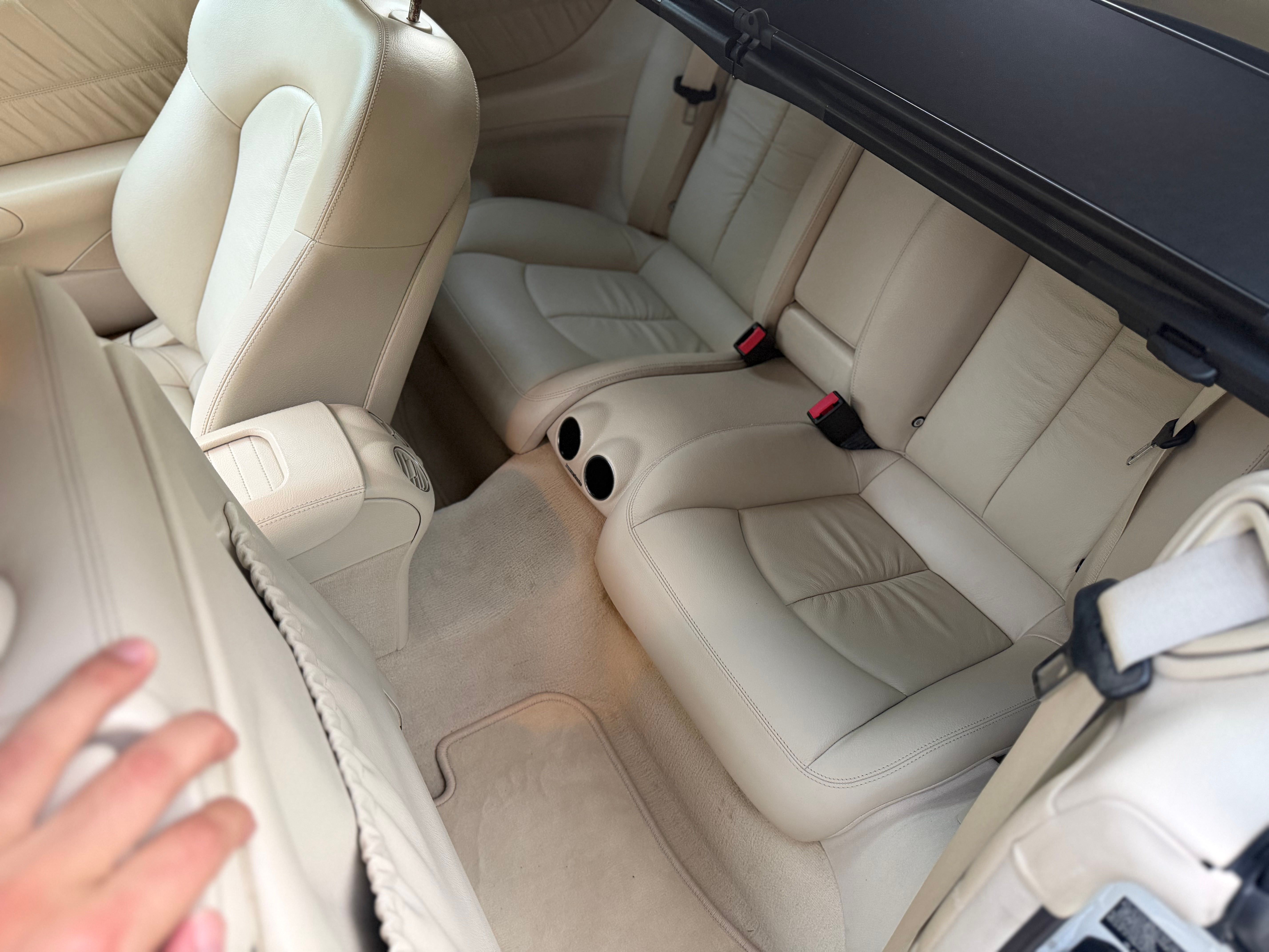 Used 2007 Mercedes-Benz CLK 350 Cabriolet image 25