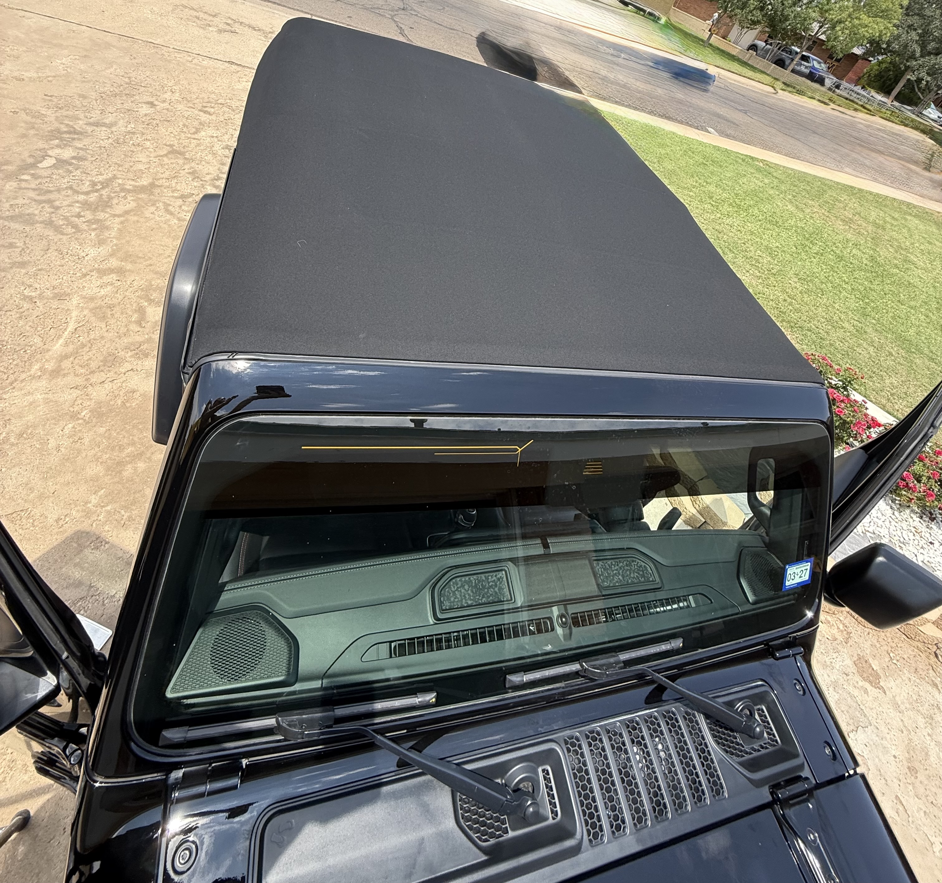 Used 2024 Jeep Wrangler Rubicon w/ Convenience Group AWD/4WD image 10