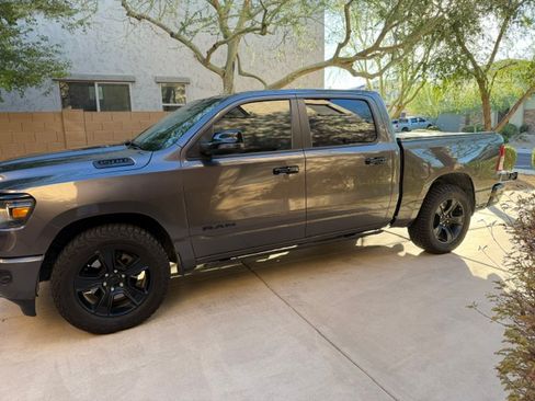 Used 2024 RAM 1500 Big Horn AWD/4WD image 1