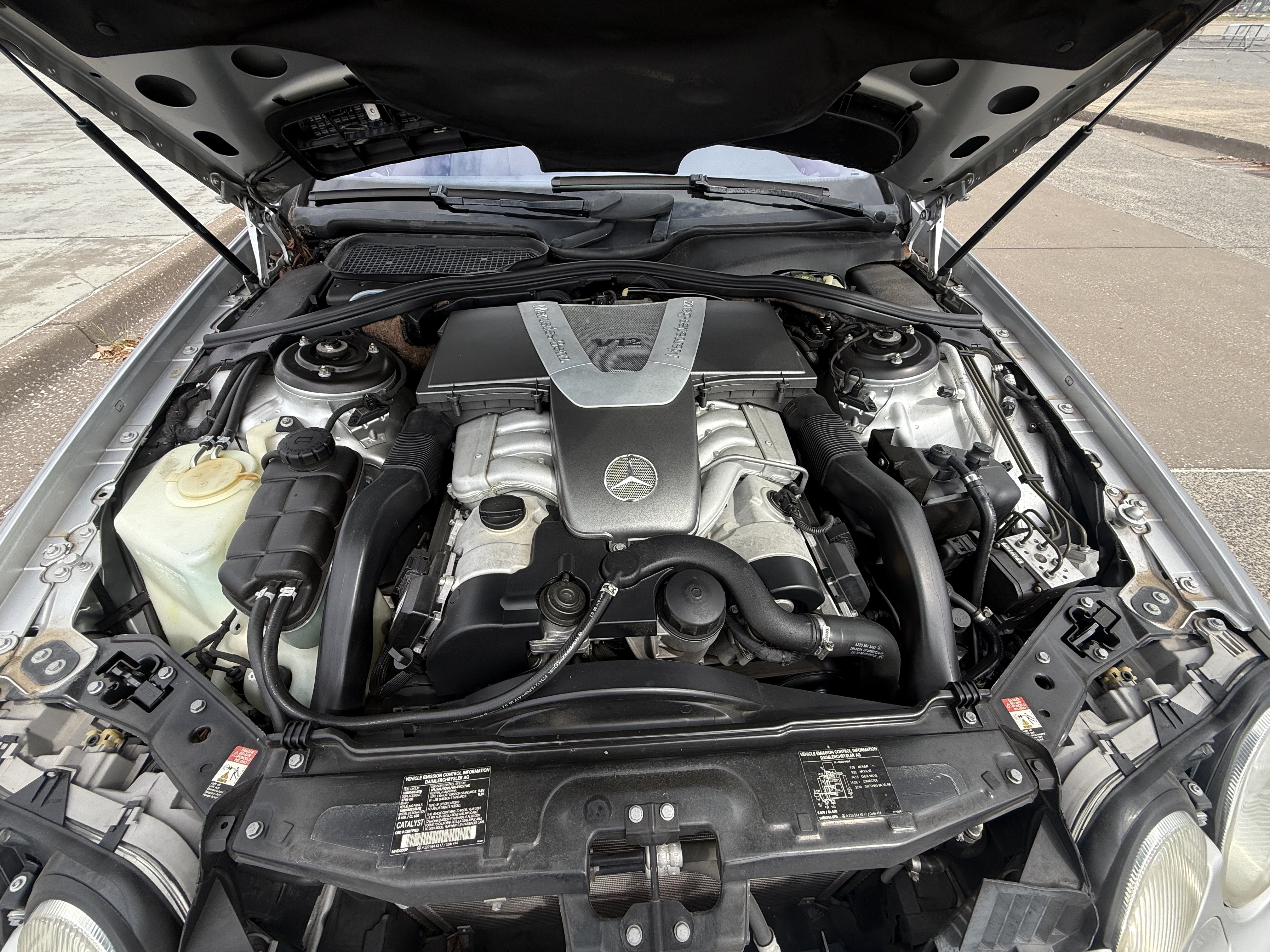 Used 2001 Mercedes-Benz CL 600 image 9