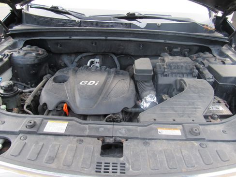 Used 2013 Kia Sorento LX w/ Convenience Pkg FWD image 10