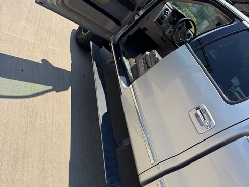 Used 2009 Ford F150 Platinum AWD/4WD image 9