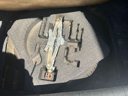 Used 2010 Honda Accord EX-L image 14