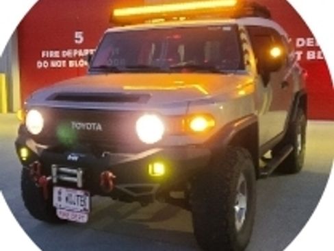 Used 2010 Toyota FJ Cruiser 4WD image 1