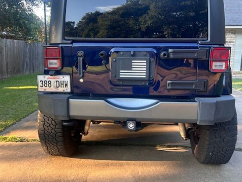 Used 2012 Jeep Wrangler Unlimited Sport AWD/4WD image 5