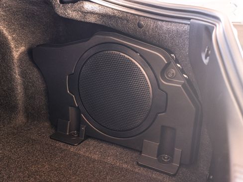 Used 2022 Ford Mustang Shelby GT500 w/ Technology Package image 22