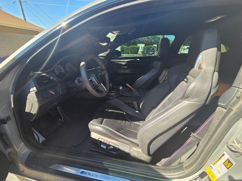 Used 2019 BMW M4 CS w/ Executive Package image 10