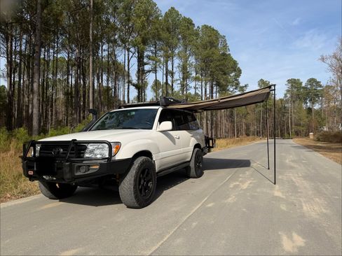 Used 2006 Toyota Land Cruiser image 9