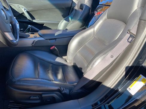 Used 2007 Chevrolet Corvette Convertible w/ Preferred Equipment Group image 22