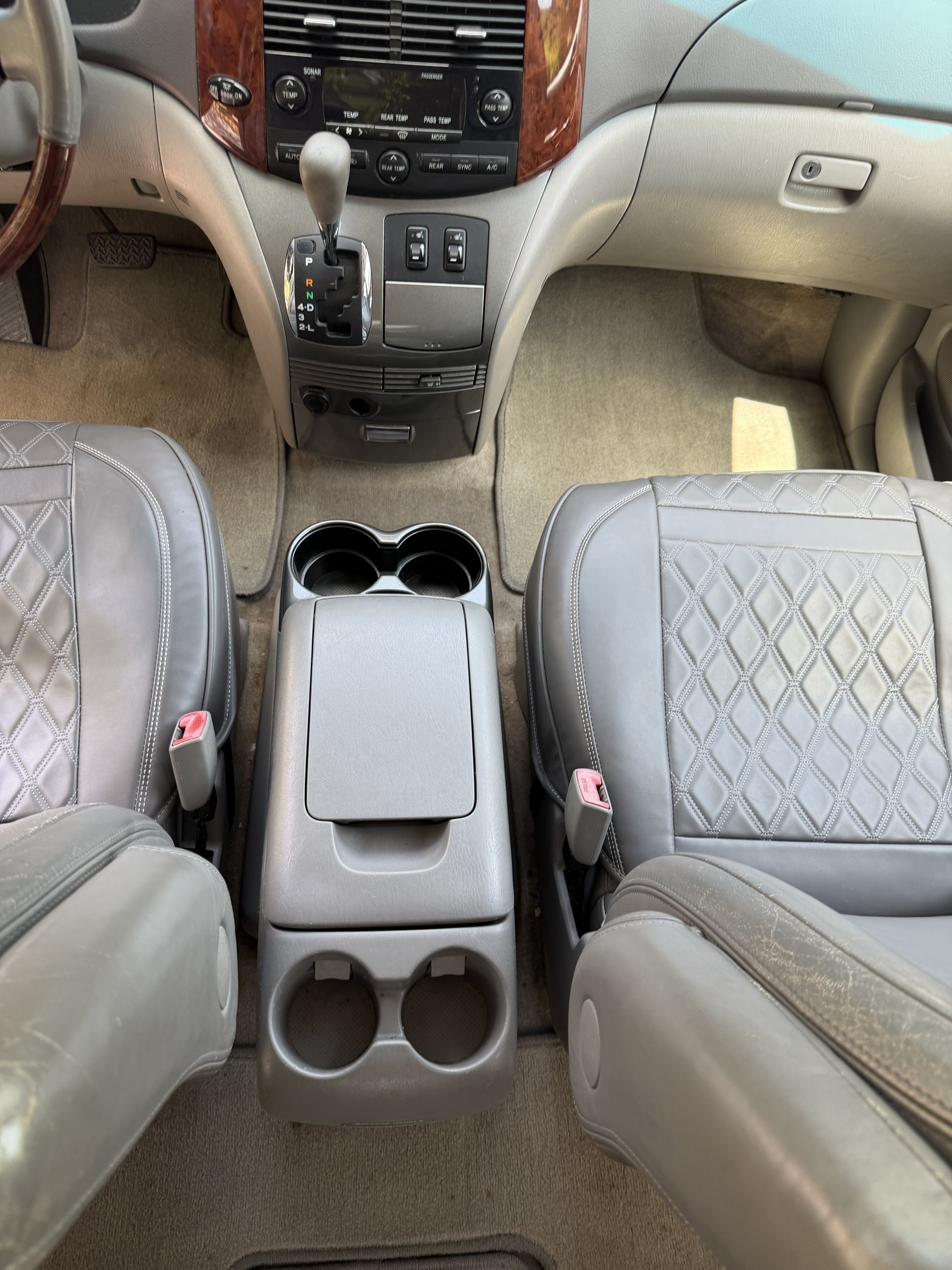 Used 2005 Toyota Sienna XLE Limited w/ XLE Limited Pkg 2 AWD/4WD image 12