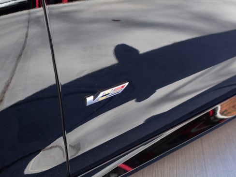 Used 2016 Cadillac ATS V w/ Luxury Package image 12