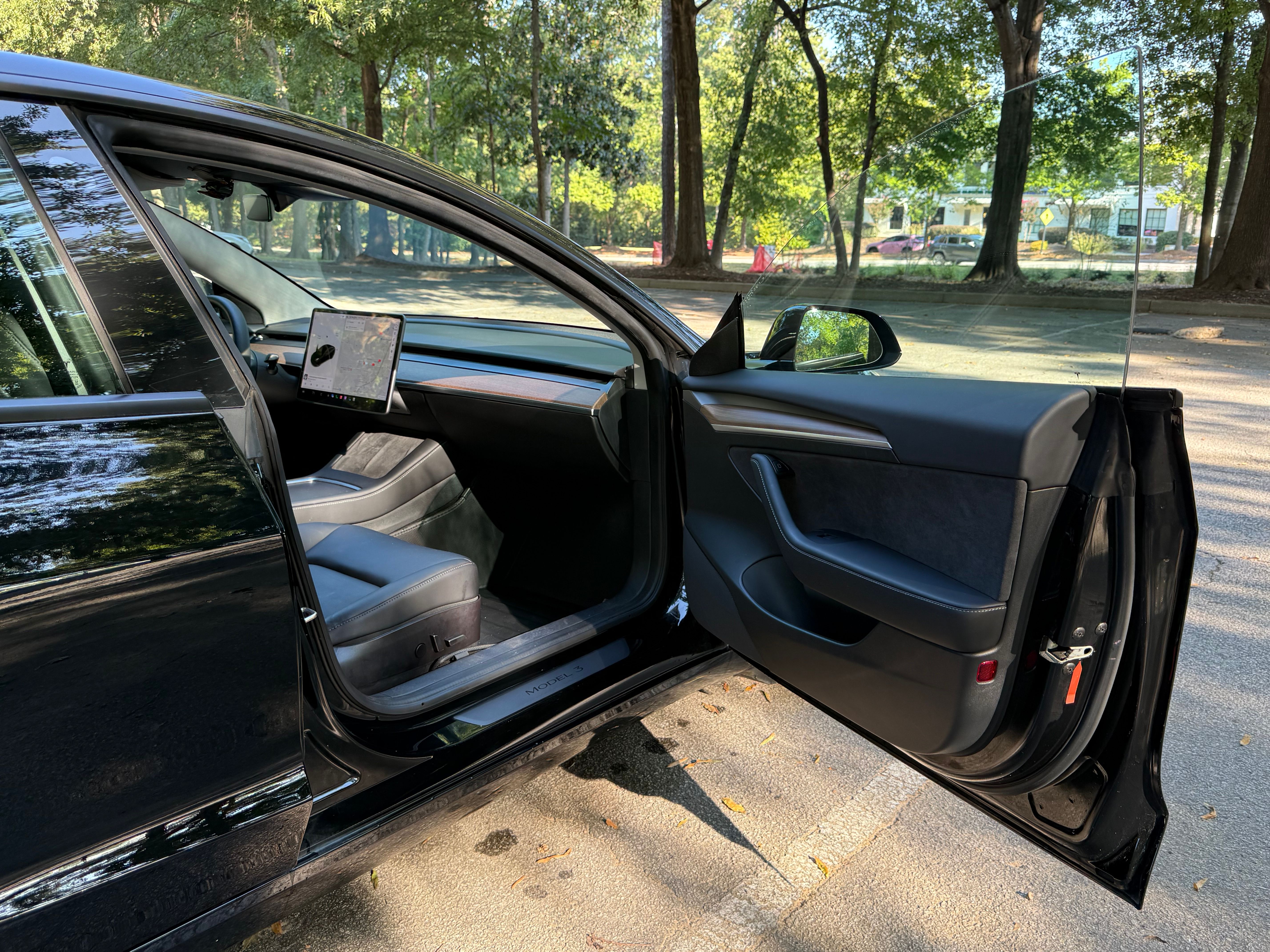 Used 2022 Tesla Model 3 Long Range AWD/4WD image 13