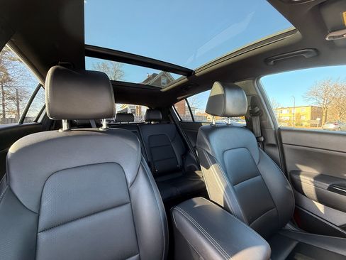 Used 2020 Kia Sportage S w/ S Premium Package image 8