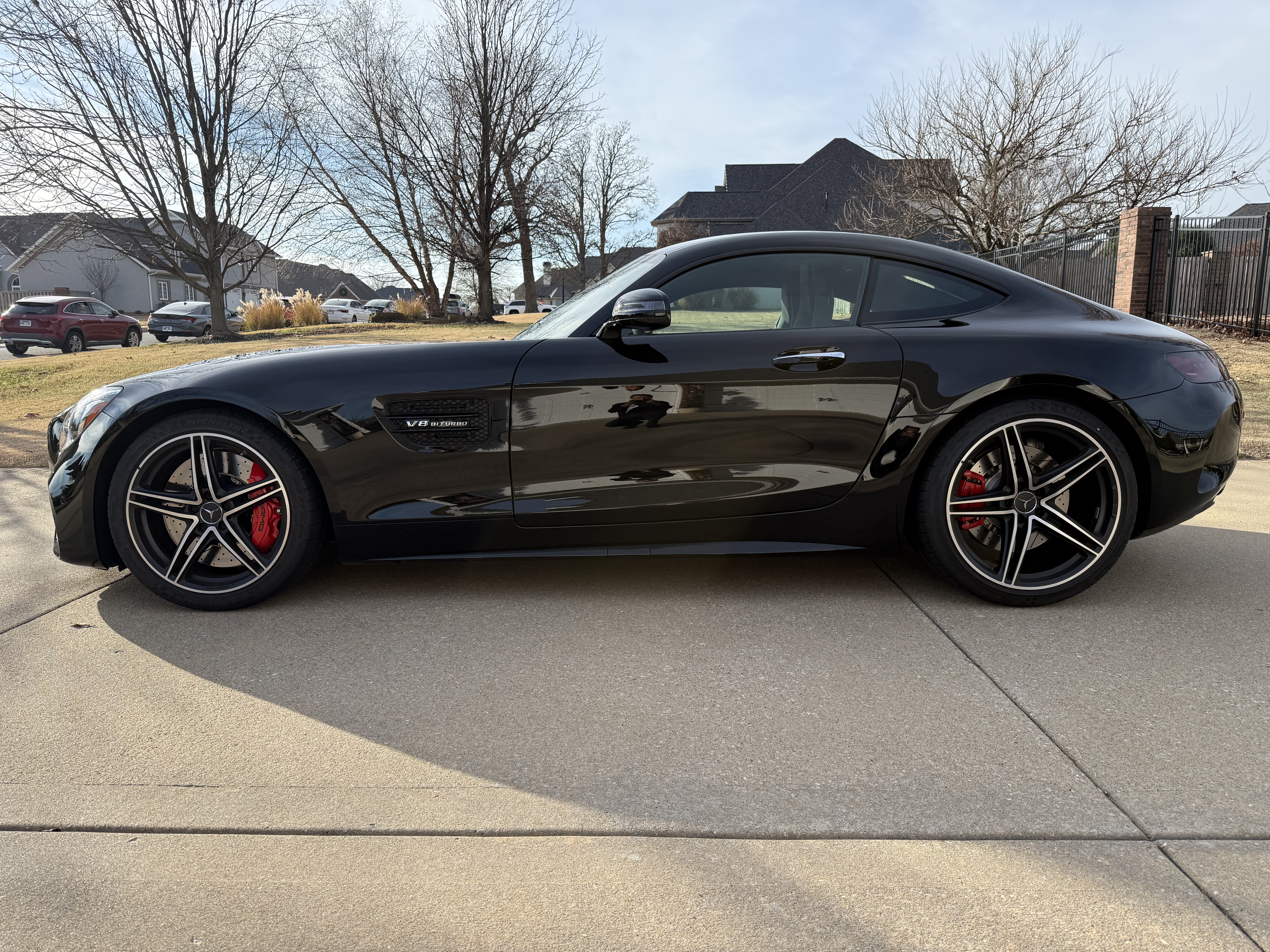 Used 2019 Mercedes-Benz AMG GT C image 1