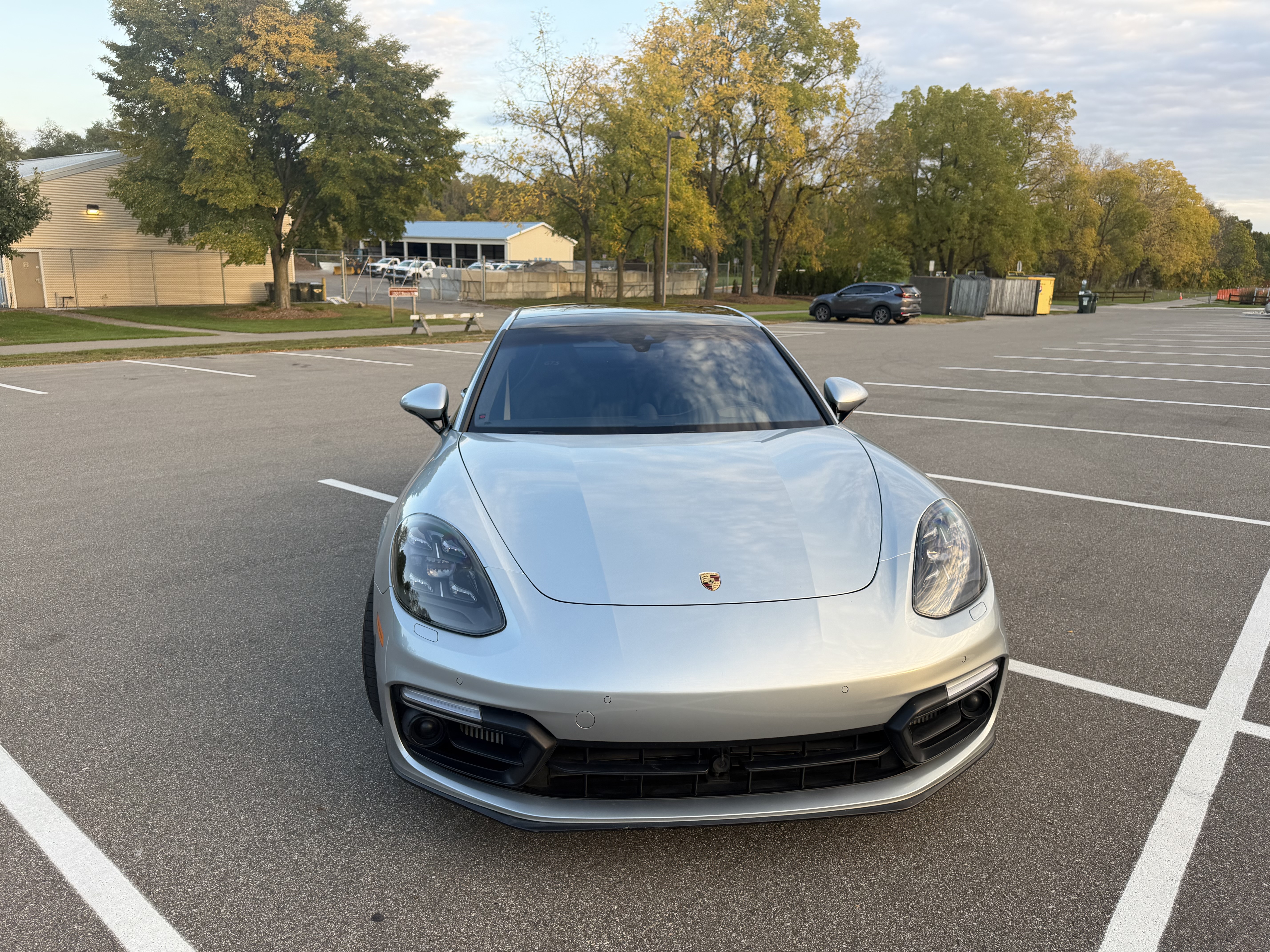 Used 2019 Porsche Panamera GTS w/ Assistance Package AWD/4WD image 9